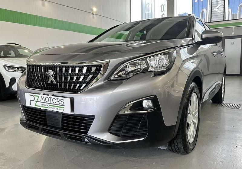 Usata Peugeot 5008 Business-Line 131 CV (96 kW) 2020 Grigio SUV