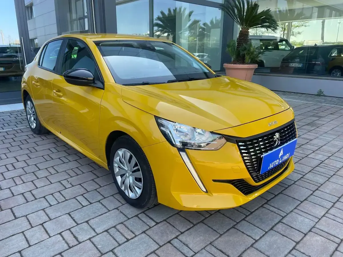Usata Peugeot 208 Active 75 CV (55 kW) 2022 Arancione Utilitaria