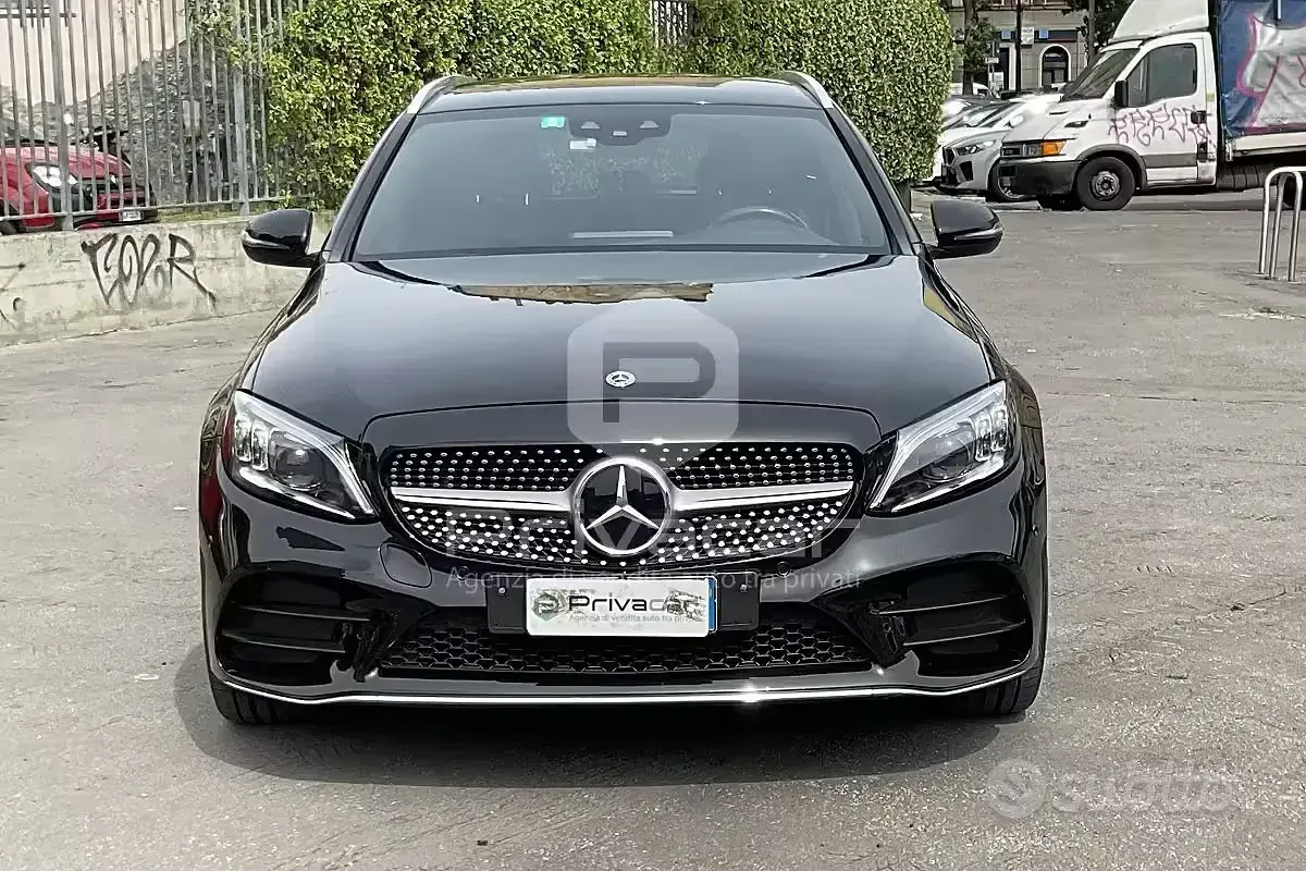 Usata Mercedes C220 Premium 194 CV (142 kW) 2021 Nero Station wagon