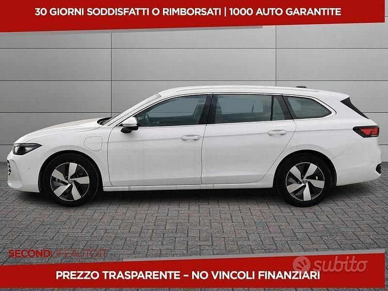 Nuova VW Passat Business 150 CV (110 kW) 2025 Bianco Station wagon