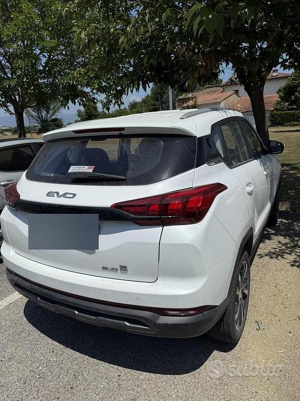 Usata EVO Evo 5 127 CV (93 kW) 2024 Bianco SUV