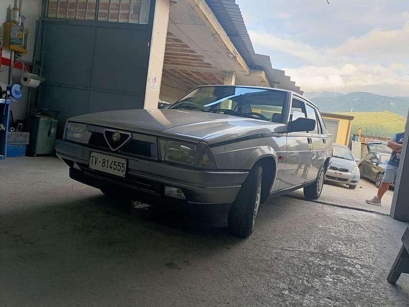 Usata Alfa Romeo 75 120 CV (88 kW) 1989 Other Berlina