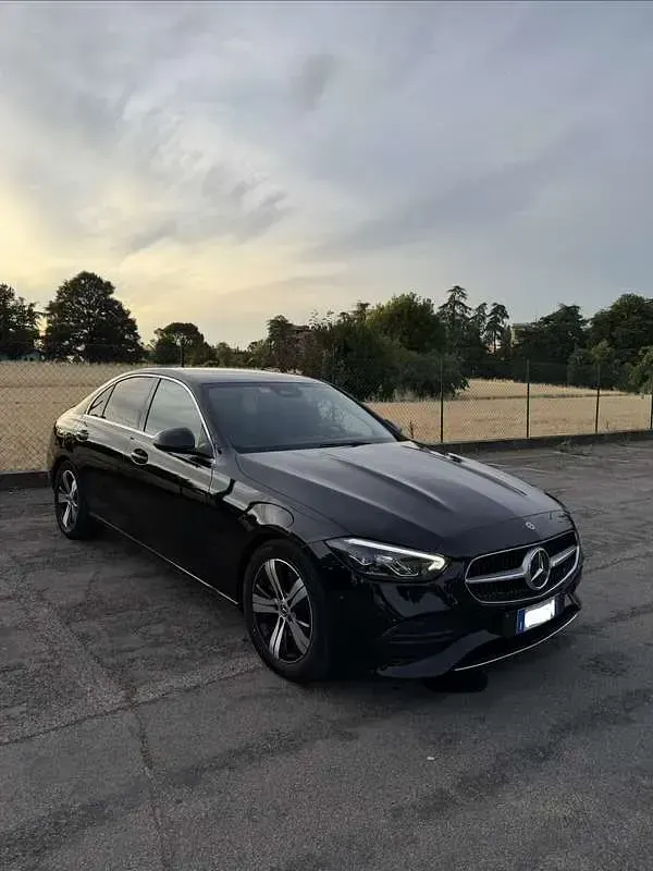 Usata Mercedes C200 163 CV (119 kW) 2022 Berlina