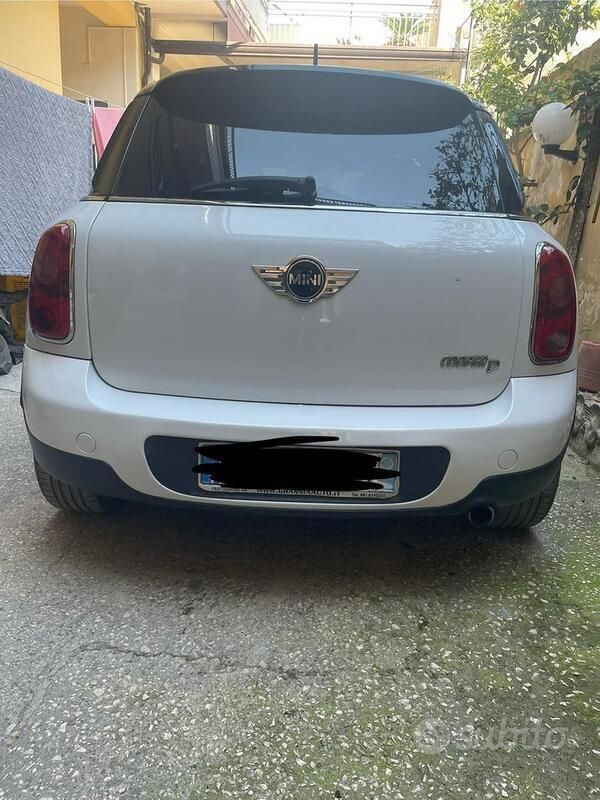 Usata Mini Countryman 2011 Bianco SUV