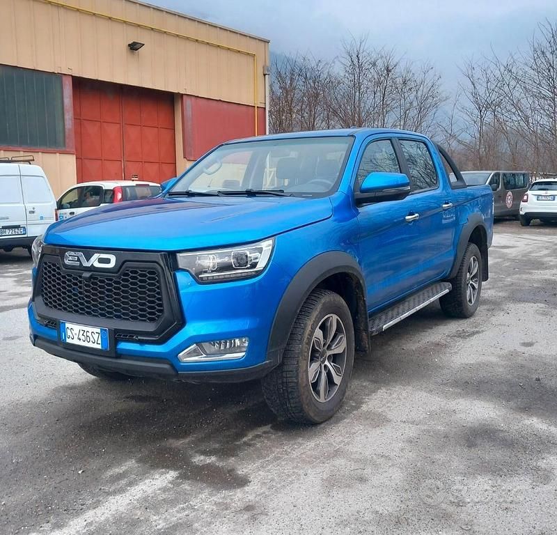 Usata EVO Cross 4 136 CV (100 kW) 2024 Blu Pick-up