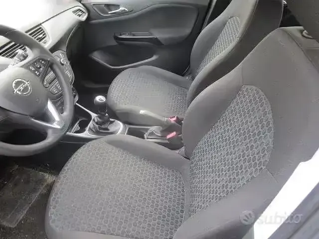 Gebraucht Opel Corsa 69 PS (50 kW) 2019 Weiß Kleinwagen