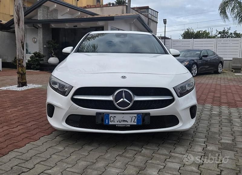 Occasion Mercedes A180 116 ch (85 kW) 2021 Blanc Berline