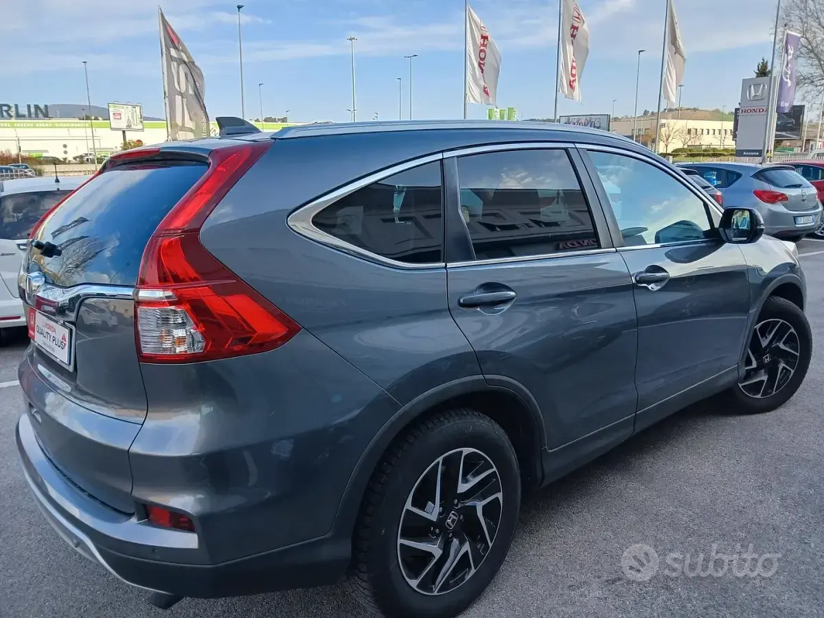 Usata Honda CR-V Elegance Plus 120 CV (88 kW) 2016 Grigio SUV