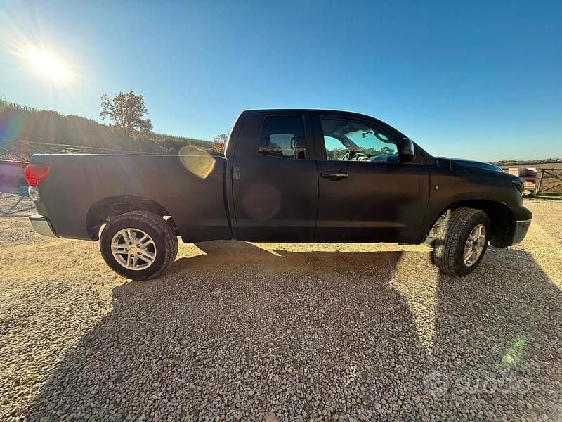 Usata Toyota Tundra 2012 Grigio Pick-up