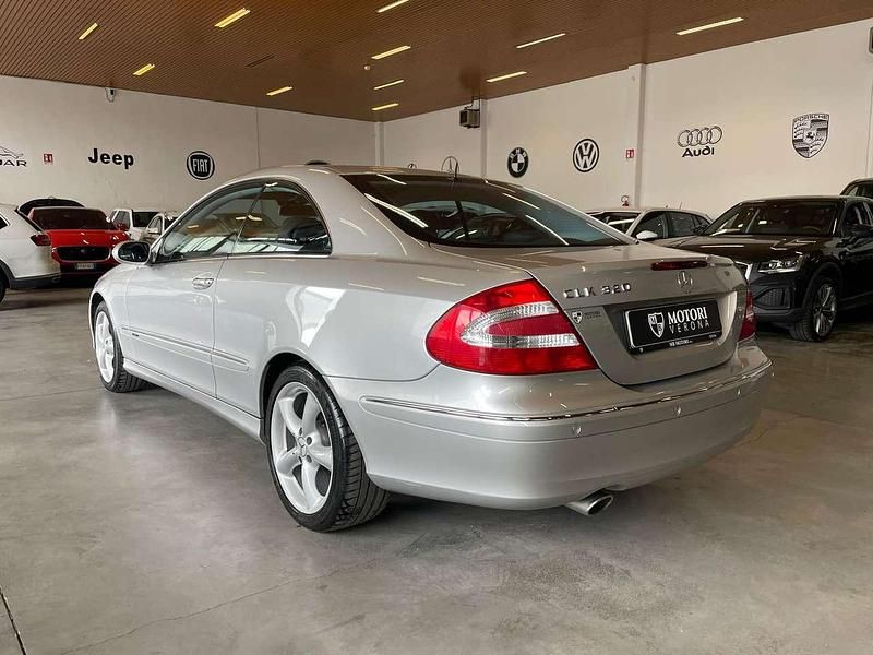 Occasion Mercedes CLK320 Avantgarde 218 ch (160 kW) 2003 Argent Coupé