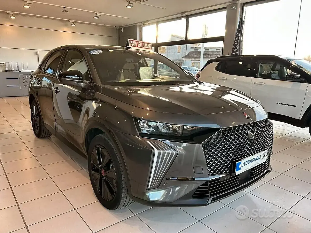 Usata DS Automobiles DS7 Crossback Performance 131 CV (96 kW) 2023 Grigio SUV