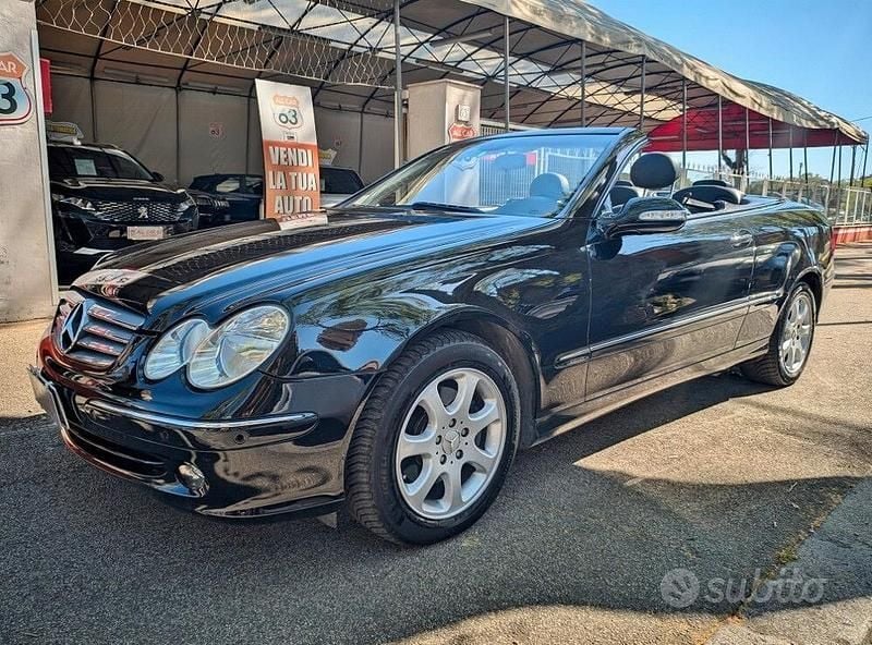 Usata Mercedes CLK200 163 CV (119 kW) 2005 Nero Cabrio