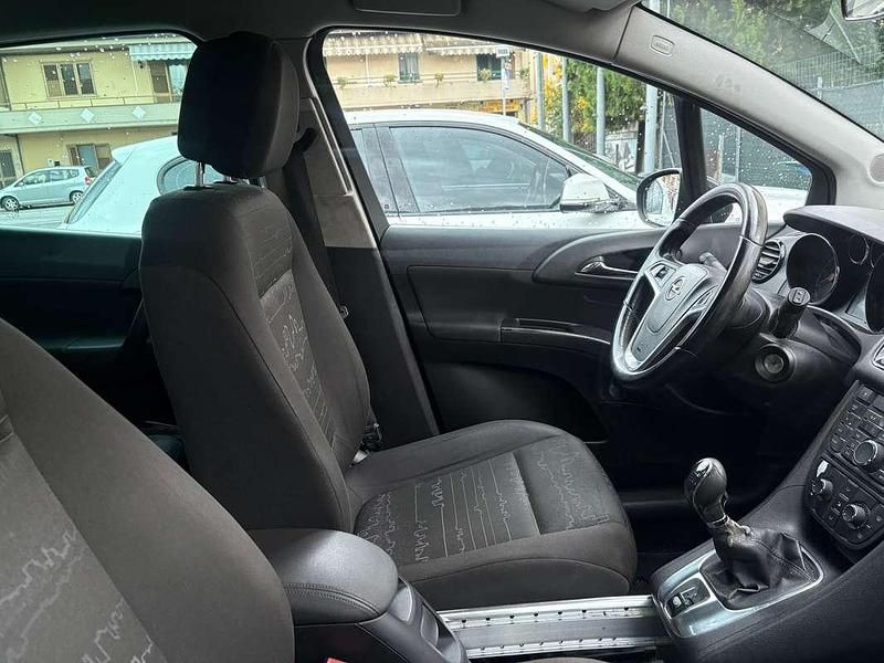 Usata Opel Meriva 75 CV (55 kW) 2012 Grigio Monovolume