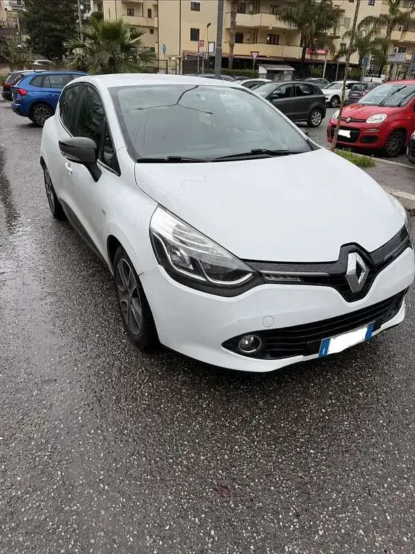 Usata Renault Clio IV 90 CV (66 kW) 2016 Berlina