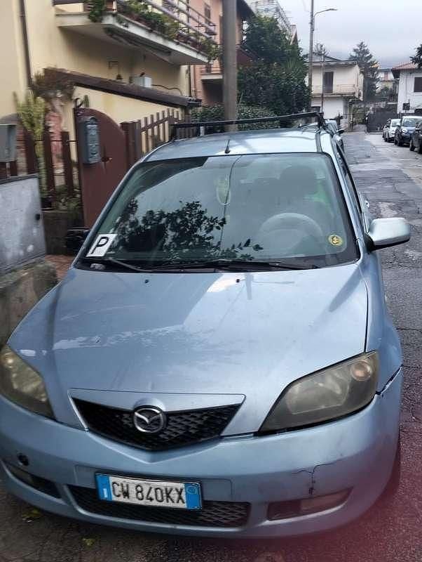 Usata Mazda 2 75 CV (55 kW) 2005 Utilitaria