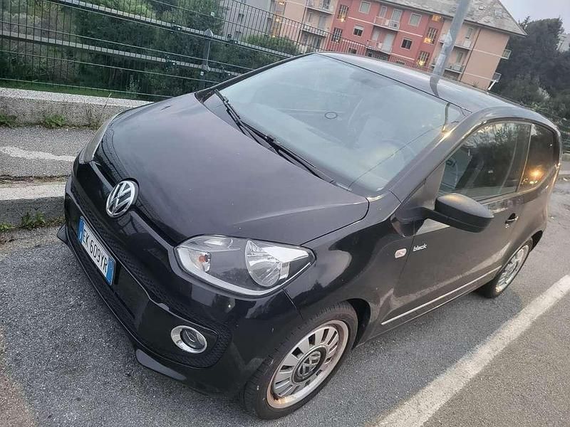 Usata VW up! Black Edition 80 CV (58 kW) 2012 Nero Utilitaria