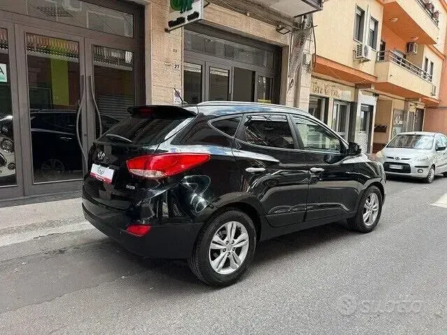 Usata Hyundai ix35 Style 115 CV (84 kW) 2012 Nero SUV