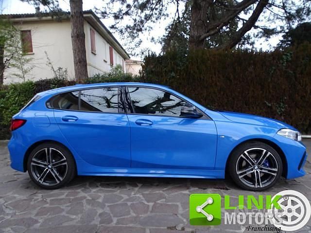 Usata BMW 116 M Sport 116 CV (85 kW) 2021 Azzurro Utilitaria