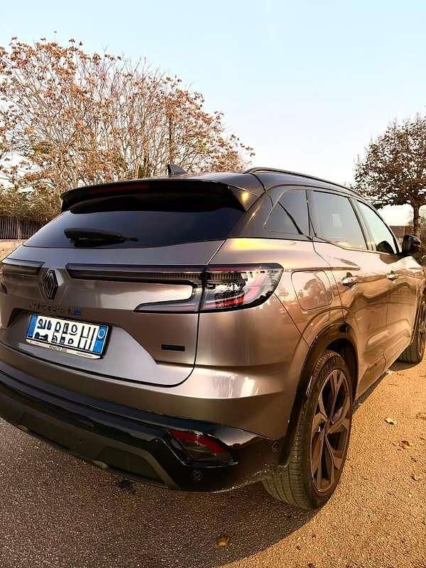 Usata Renault Austral Iconic Esprit Alpine 131 CV (96 kW) 2023 SUV