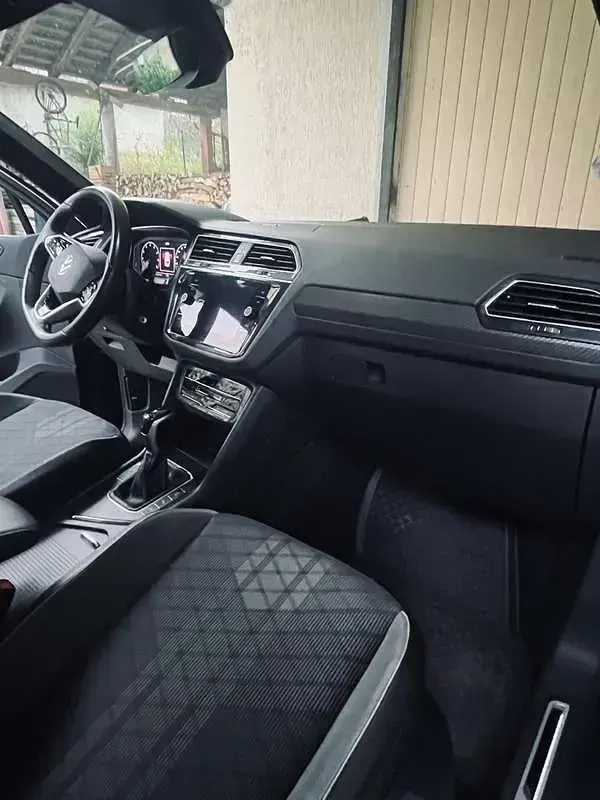 Usata VW Tiguan Allspace R-line 150 CV (110 kW) 2023 Grigio SUV