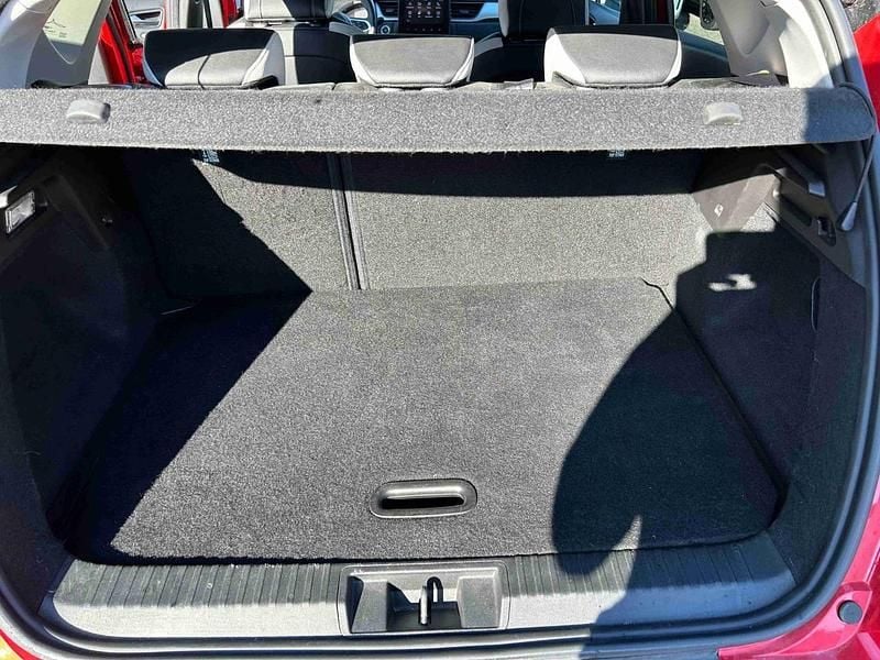 Usata Renault Captur Intens 101 CV (74 kW) 2023 Argento SUV