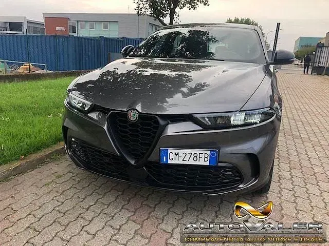 Usata Alfa Romeo Tonale Sprint 131 CV (96 kW) 2023 Grigio SUV