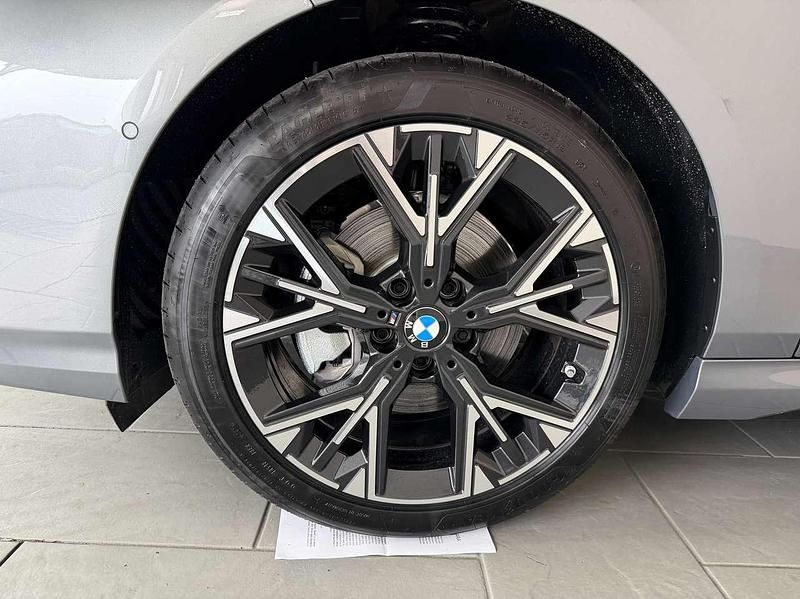 Nuova BMW 120 M Sport 170 CV (125 kW) 2026 Skyscraper grey Utilitaria