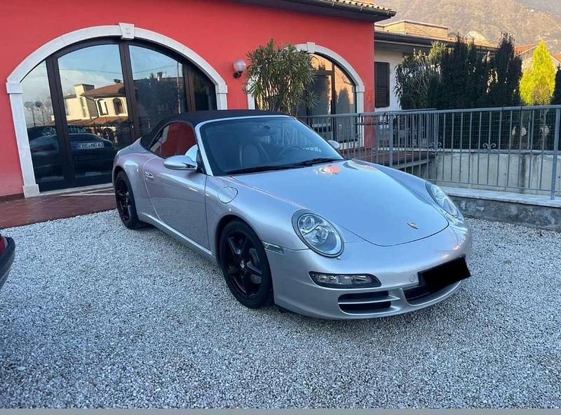 Usata Porsche 997 325 CV (239 kW) 2005 Argento Cabrio