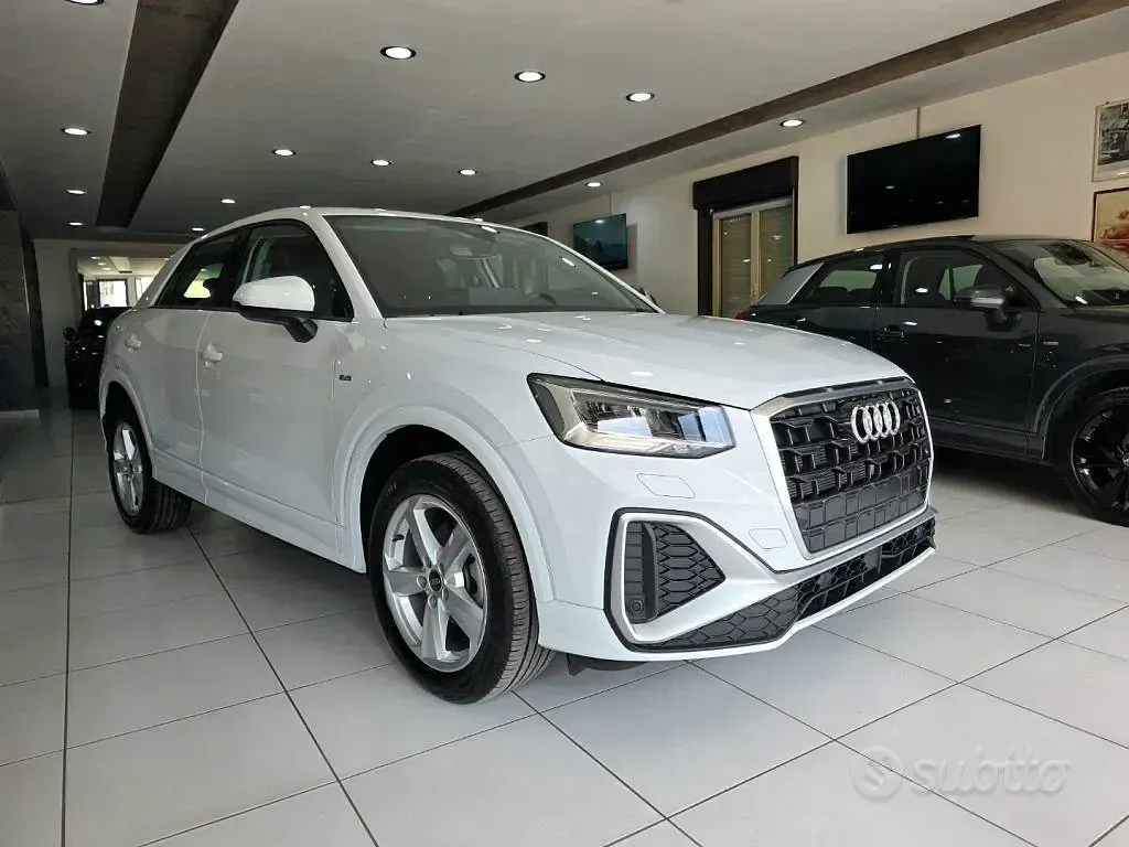Usata Audi Q2 S-Line 150 CV (110 kW) 2025 Bianco SUV