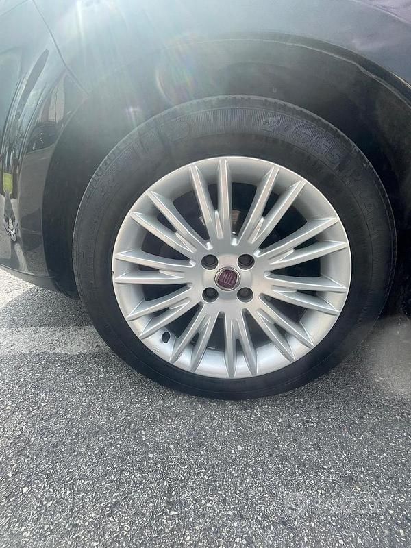 Usata Fiat Bravo 2012 Nero Utilitaria