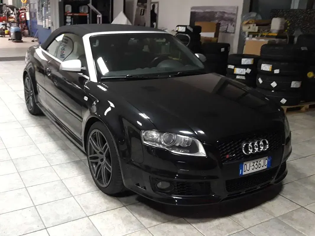 Usata Audi RS4 Ambiente 420 CV (308 kW) 2007 Cabrio