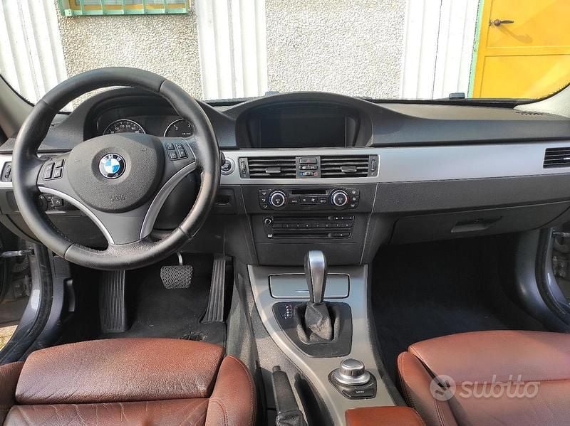 Usata BMW 320 177 CV (130 kW) 2007 Grigio Station wagon