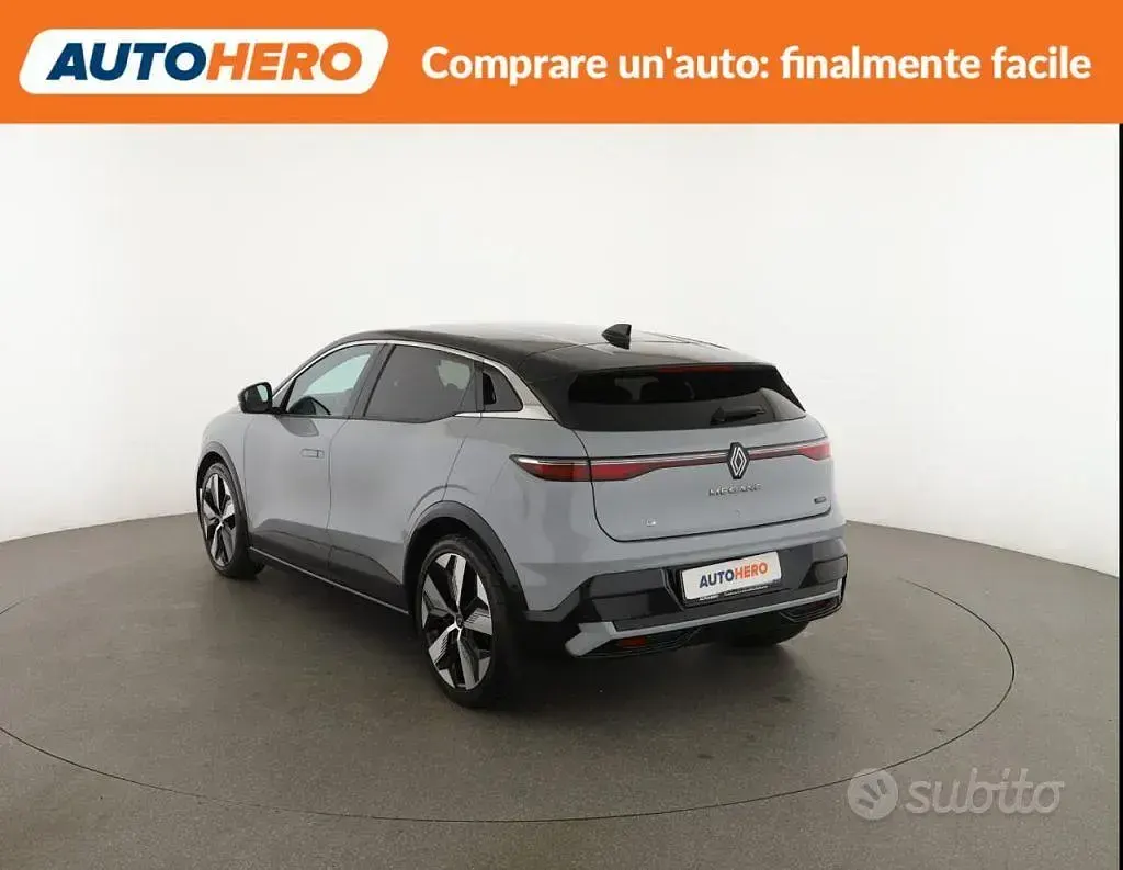 Usata Renault Mégane 55 kW (75 CV) 2023 Grigio SUV