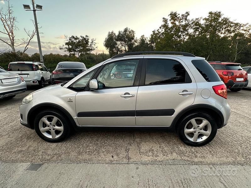 Usata Suzuki SX4 90 CV (66 kW) 2008 Grigio Berlina