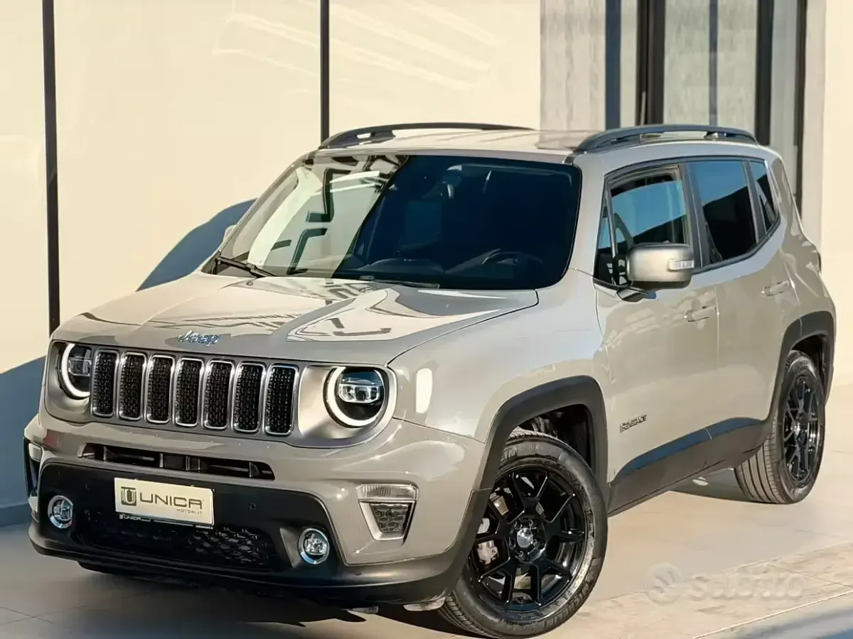 Usata Jeep Renegade Longitude 131 CV (96 kW) 2021 Grigio SUV