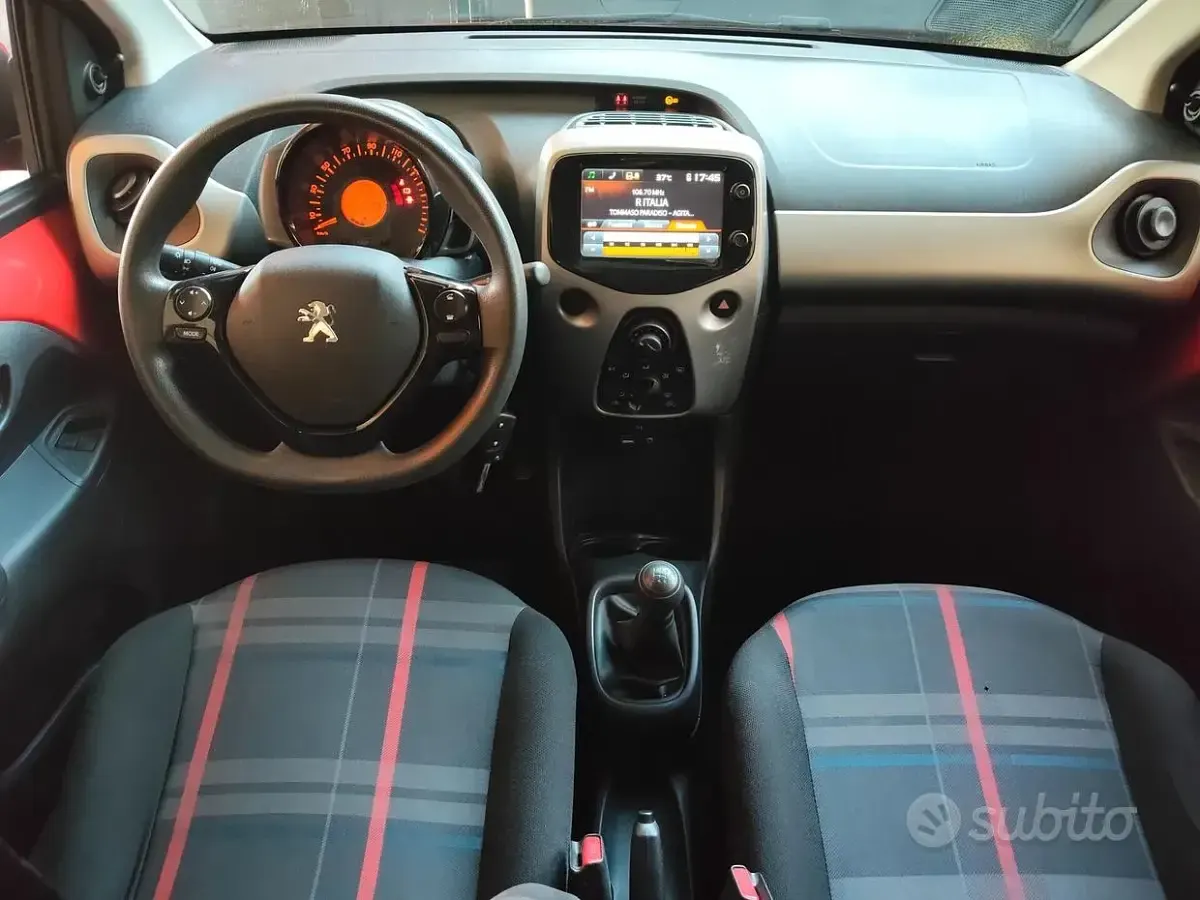 Usata Peugeot 108 Active 69 CV (50 kW) 2015 Rosso Berlina