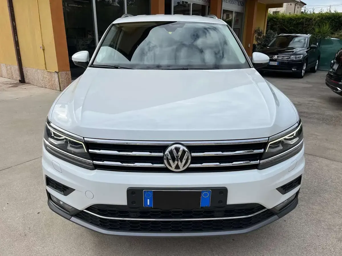 Usata VW Tiguan Allspace Advance 150 CV (110 kW) 2021 Pure white SUV