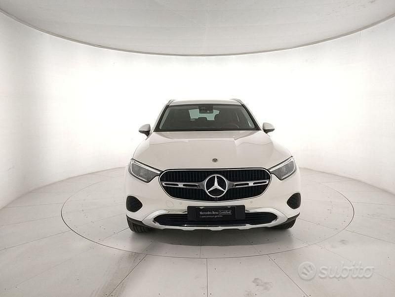 Usata Mercedes GLC200 Advanced 204 CV (150 kW) 2023 Bianco SUV