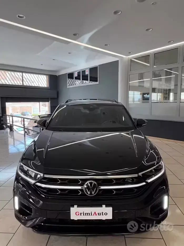 Usata VW T-Roc R 300 CV (220 kW) 2022 Nero SUV