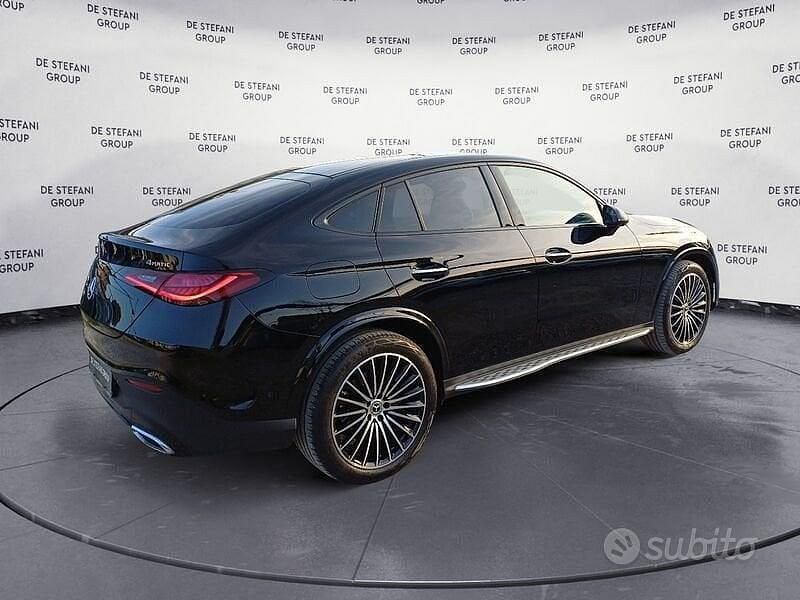 Usata Mercedes GLC300 AMG Line Premium 269 CV (197 kW) 2023 Nero Coupé