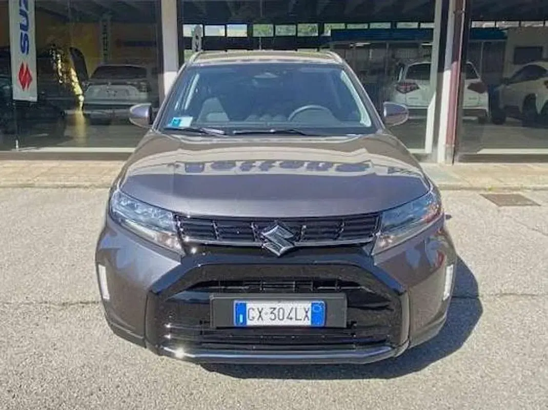 Usata Suzuki Vitara Cool 129 CV (94 kW) 2025 Grigio SUV