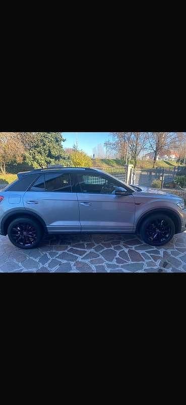 Usata VW T-Roc R-line 150 CV (110 kW) 2023 SUV