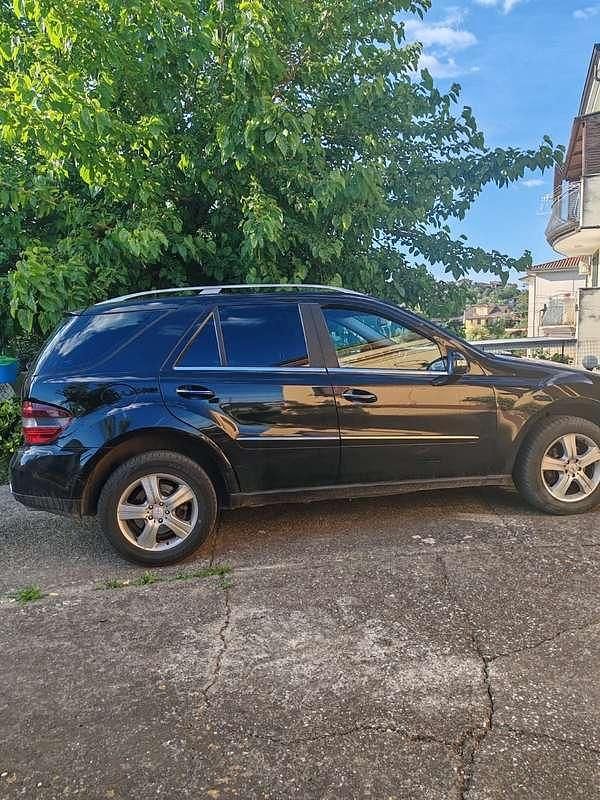 Usata Mercedes ML320 224 CV (164 kW) 2007 SUV