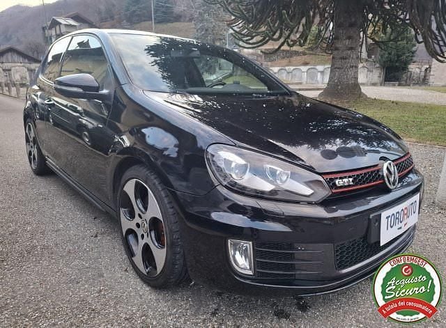 Nero Usata 2011 VW Golf VI GTI Due volumi | 11.900 € (Buon prezzo) - Immagine 1/4