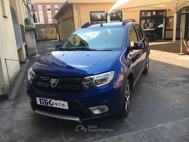 Usata Dacia Sandero Anniversary 101 CV (74 kW) 2020 Mare Utilitaria