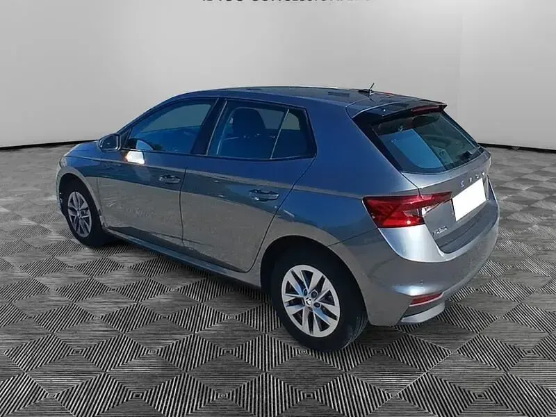 Usata Skoda Fabia Ambition 80 CV (58 kW) 2023 Grigio scuro Utilitaria