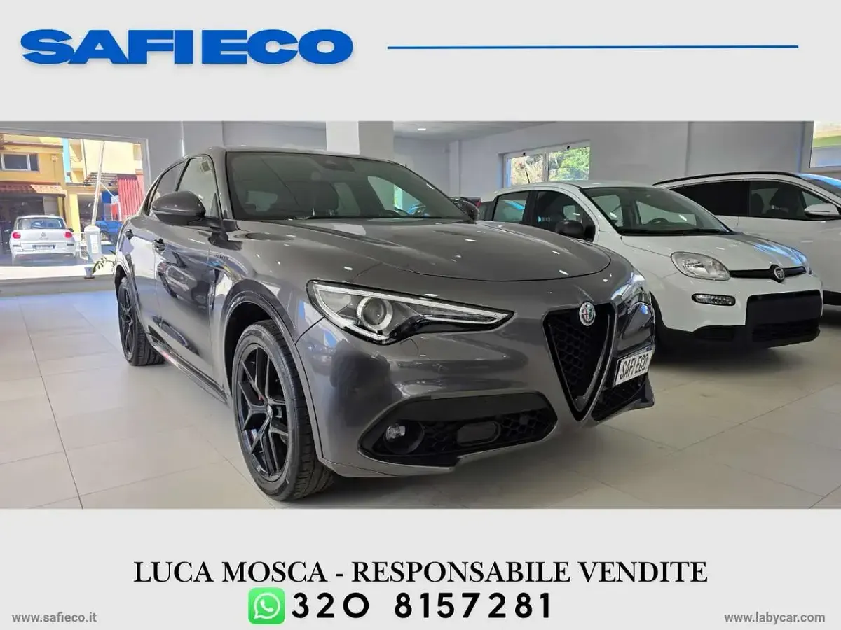 Usata Alfa Romeo Stelvio Veloce 209 CV (153 kW) 2021 Grigio vesuvio SUV