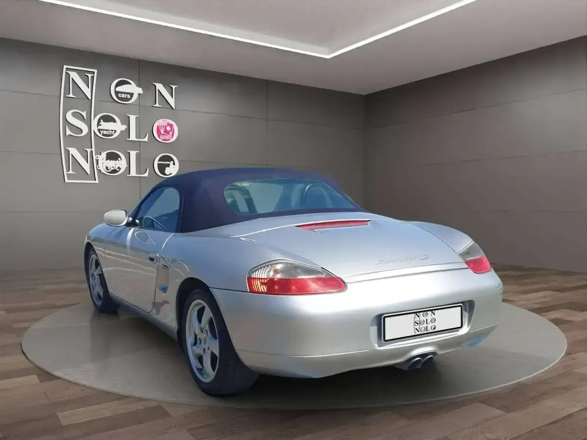 Usata Porsche 986 Boxster 252 CV (185 kW) 2000 Argento Cabrio
