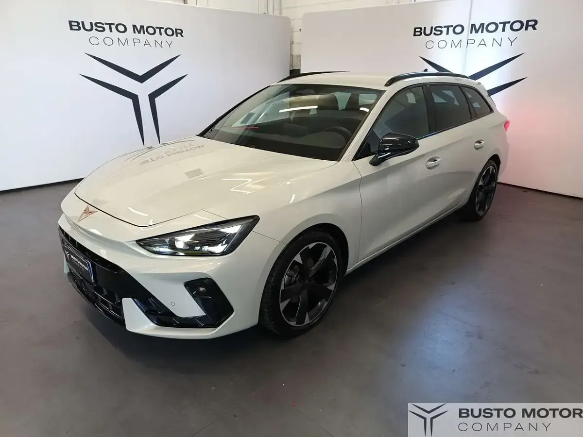 Usata Cupra Leon 150 CV (110 kW) 2025 Grigio Station wagon