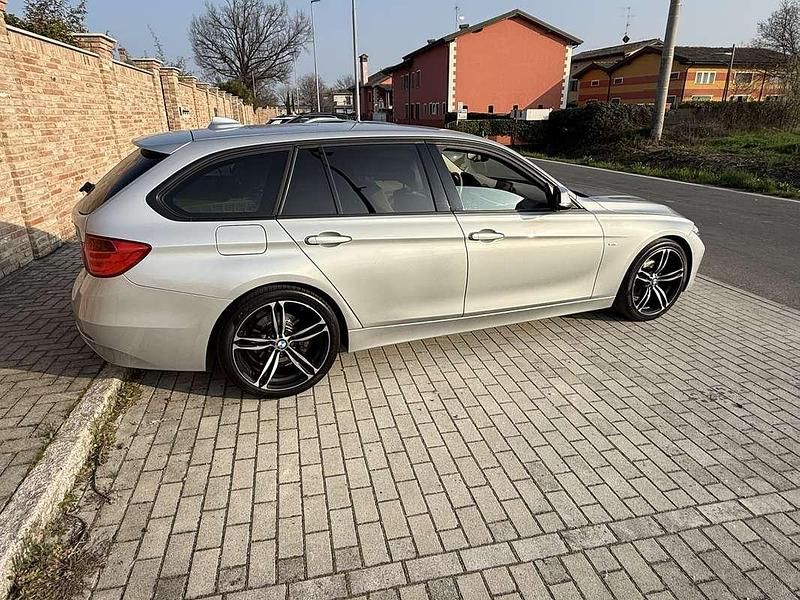 Usata BMW 320 184 CV (135 kW) 2012 Station wagon